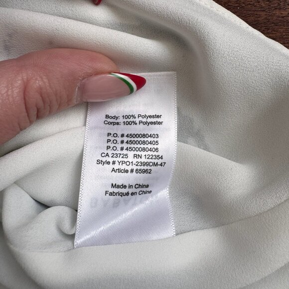 ✨ Babaton/Aritzia | Cream Floral Top | Size S ✨ - Picture 4 of 10